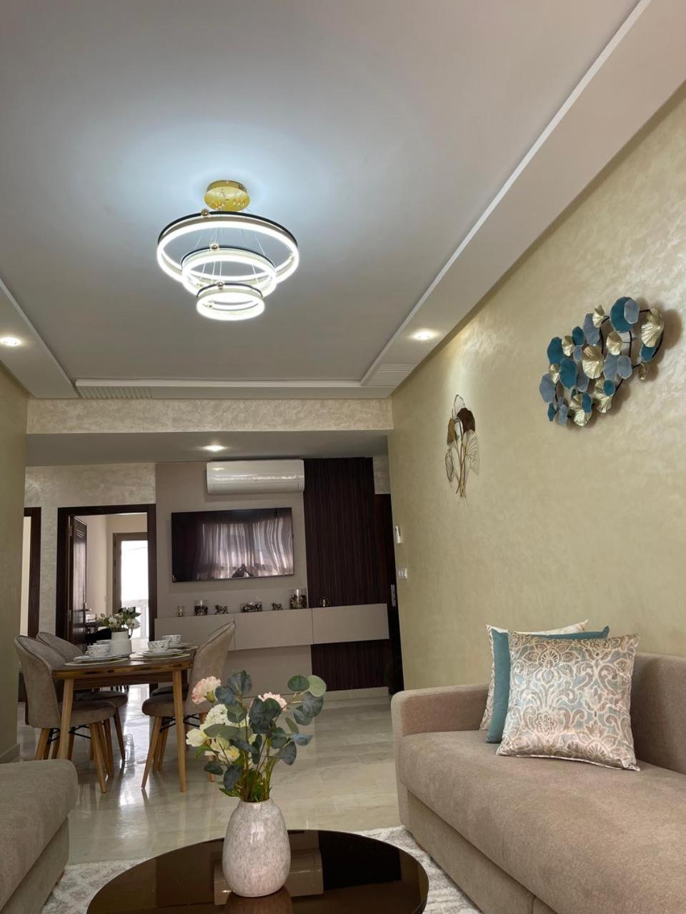 Appartamento Profitez De Tanger Avec Style Esterno foto
