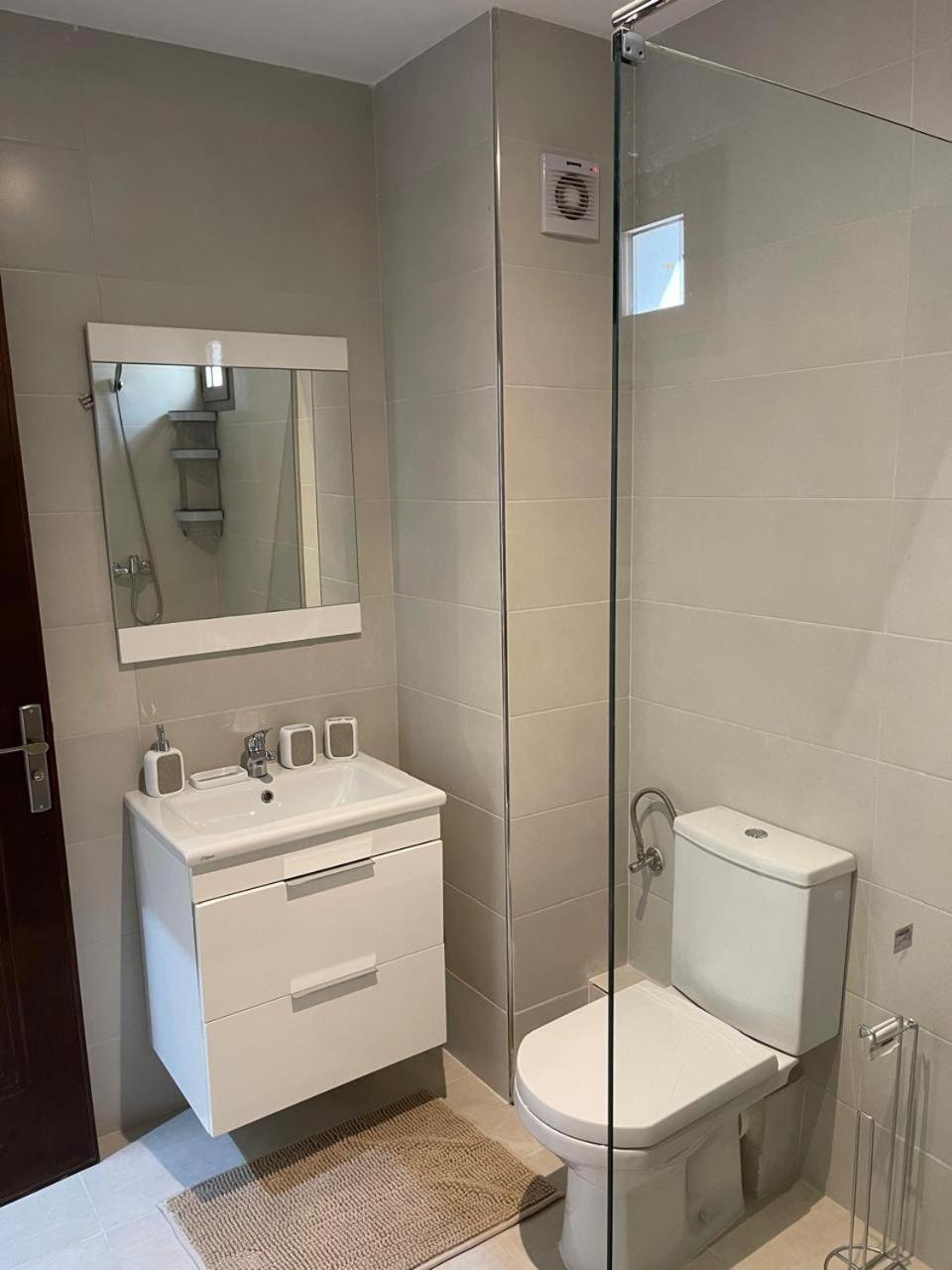 Appartamento Profitez De Tanger Avec Style Esterno foto